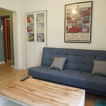 Home3city Sweet Monte Апартаменти *